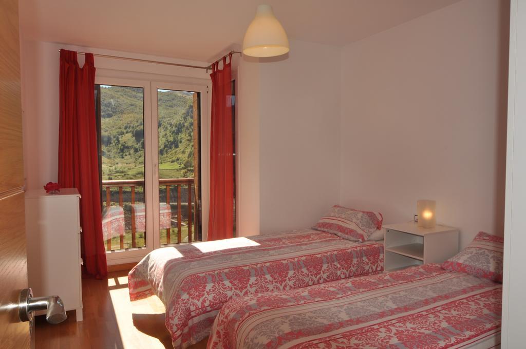 Apartamentos Tirol Formigal Rom bilde