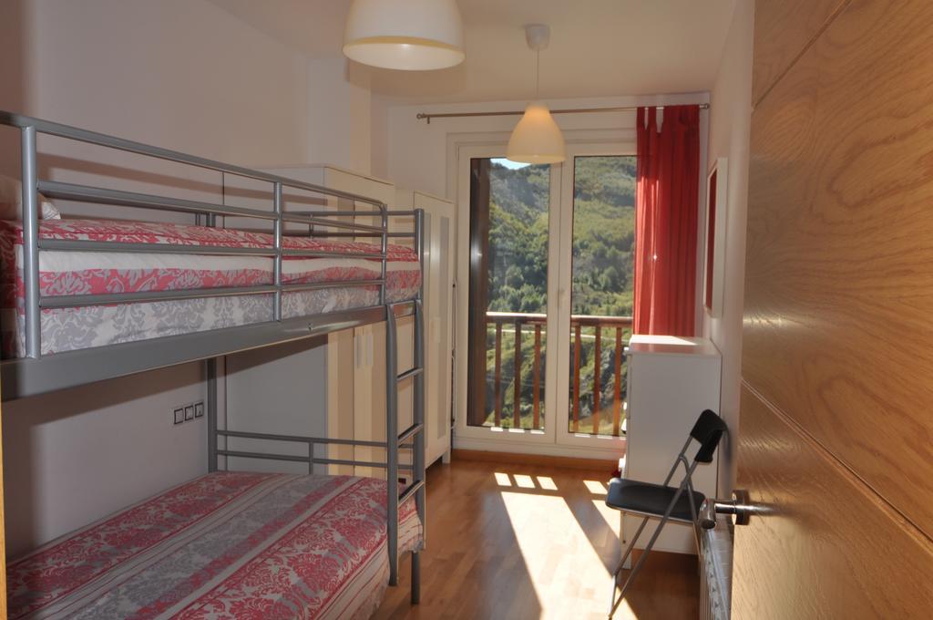 Apartamentos Tirol Formigal Eksteriør bilde
