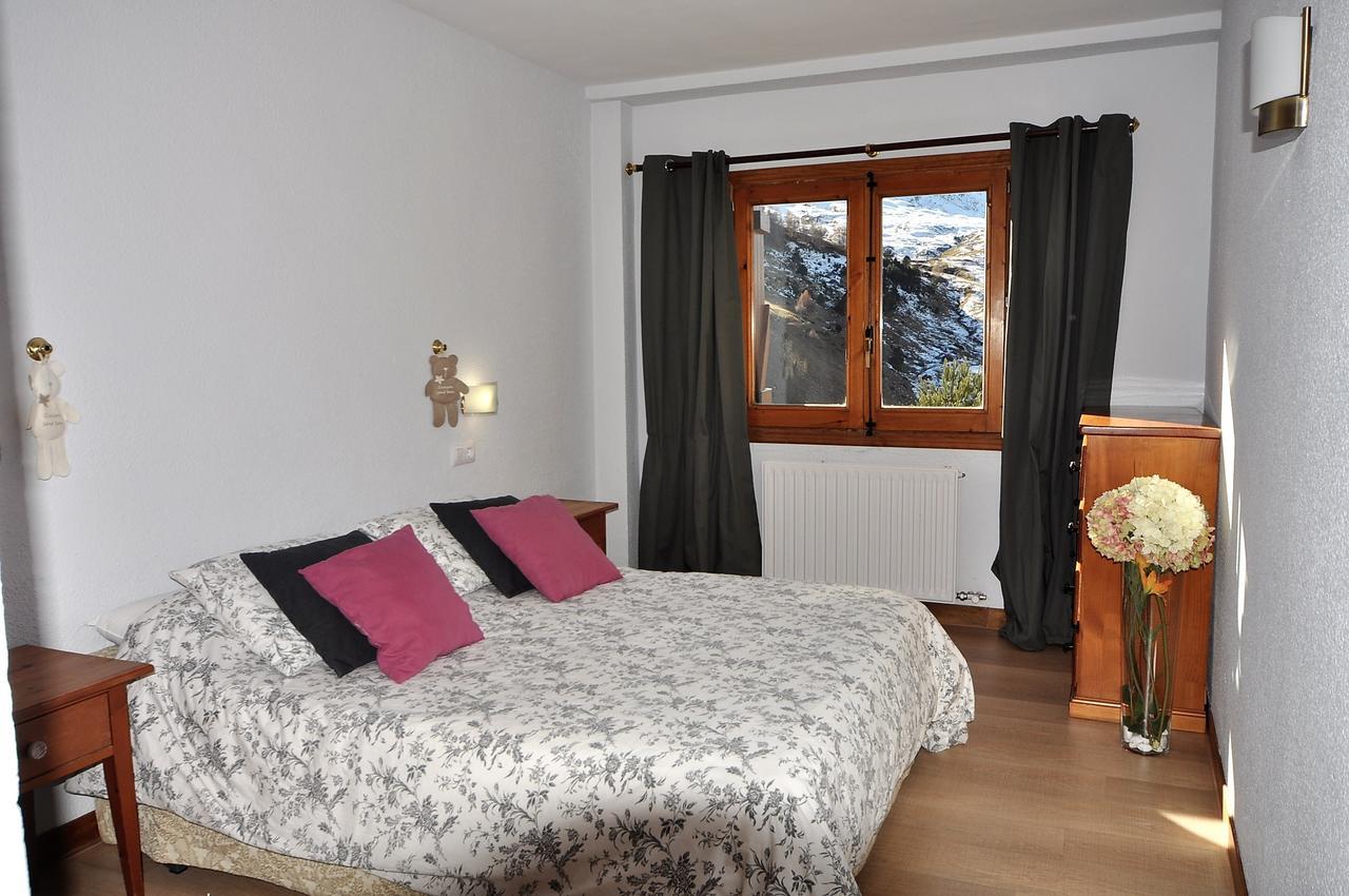 Apartamentos Tirol Formigal Eksteriør bilde