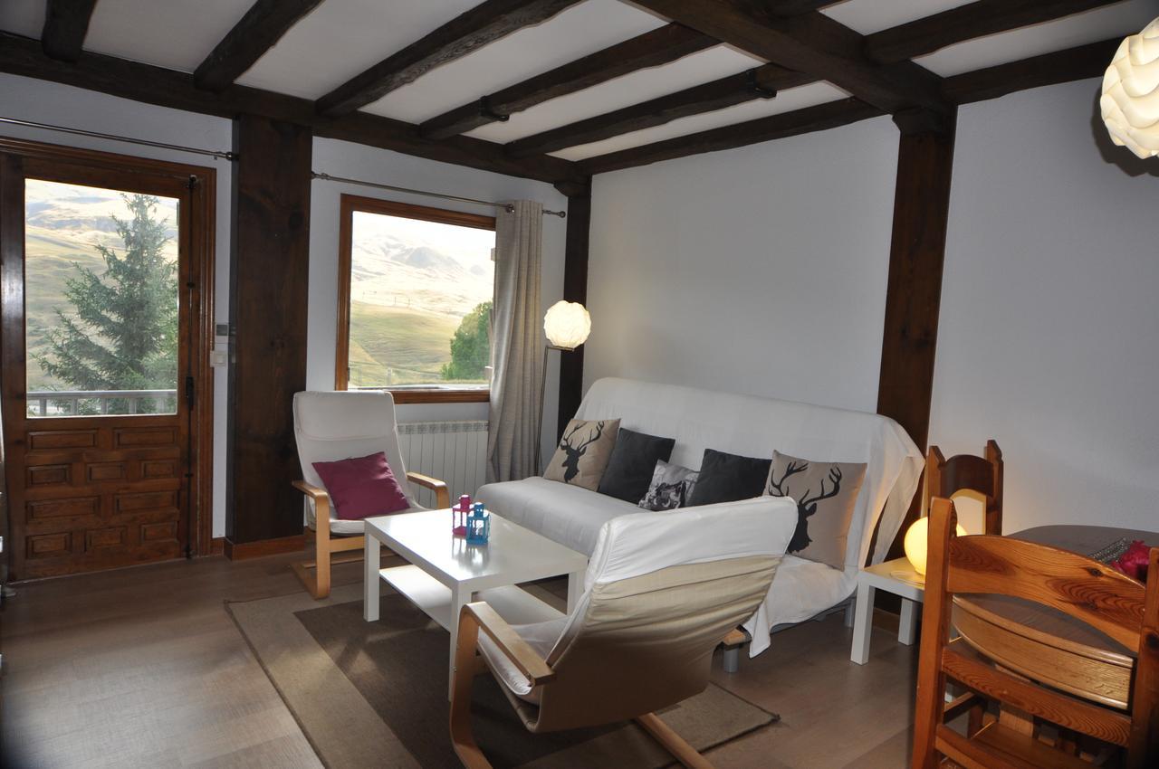 Apartamentos Tirol Formigal Eksteriør bilde